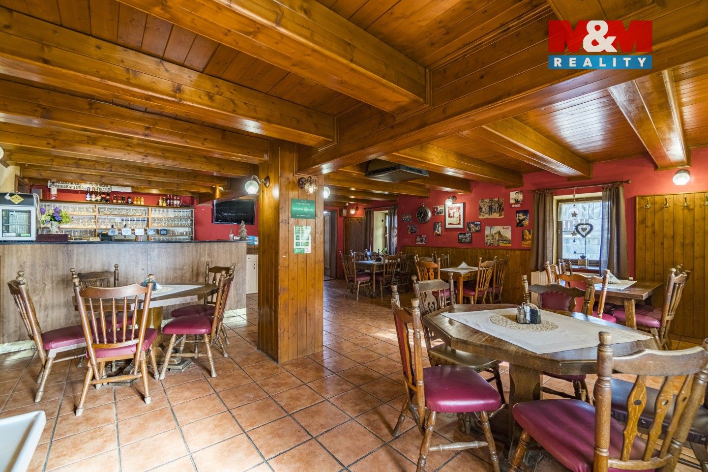 Prodej komerčního prostoru 661 m² - foto 3