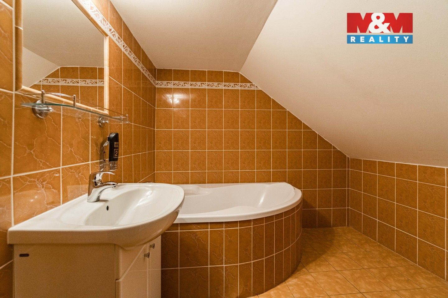 Prodej komerčního prostoru 661 m² - foto 9