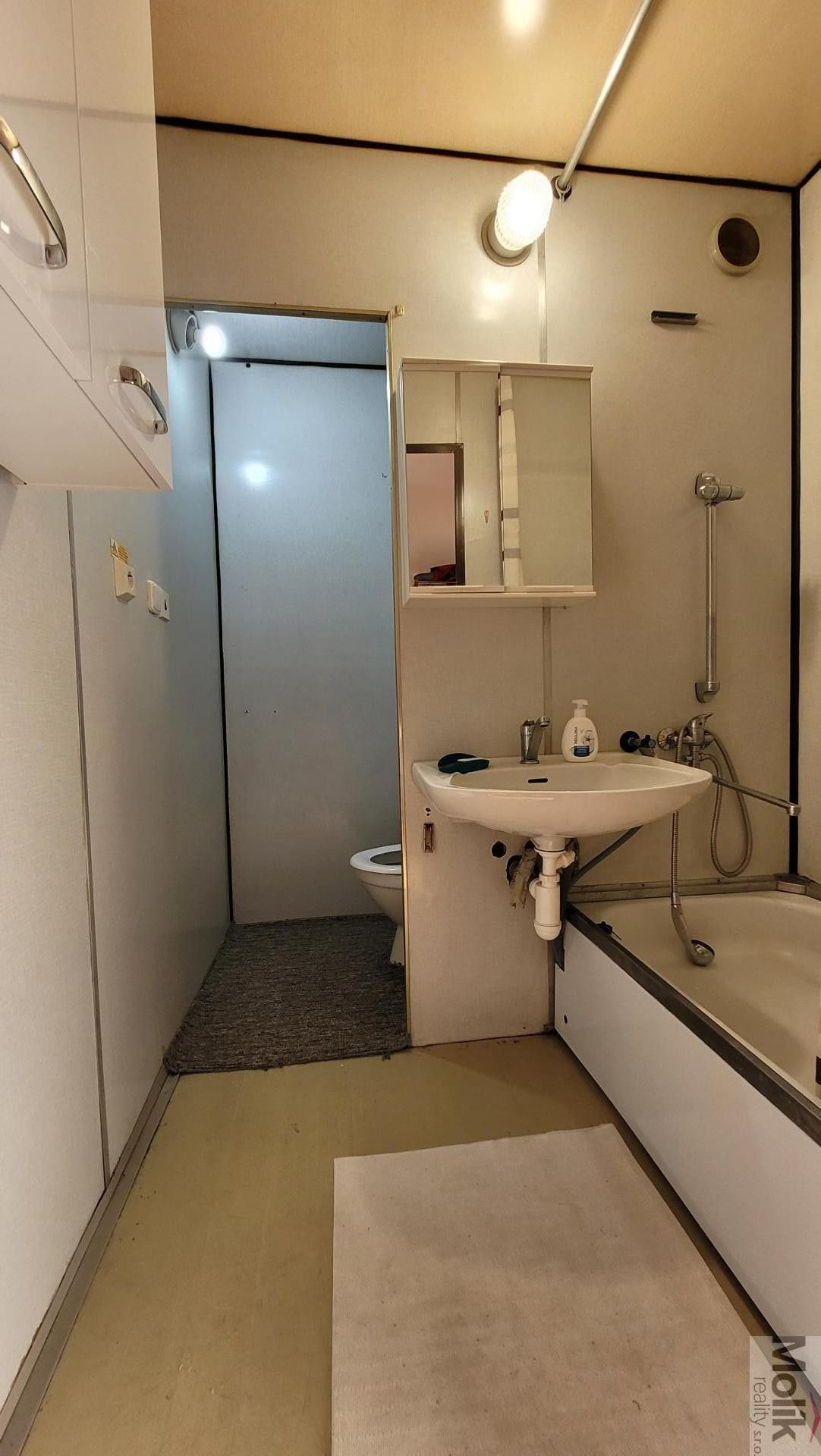 Pronájem bytu 2+kk 40 m² - foto 4