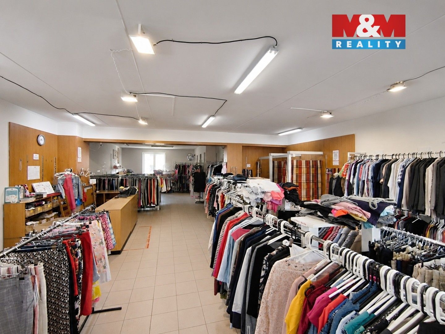 Pronájem komerčního prostoru 107 m² - foto 2