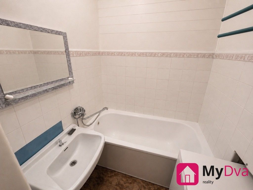 Prodej bytu 3+1 64 m² - foto 9