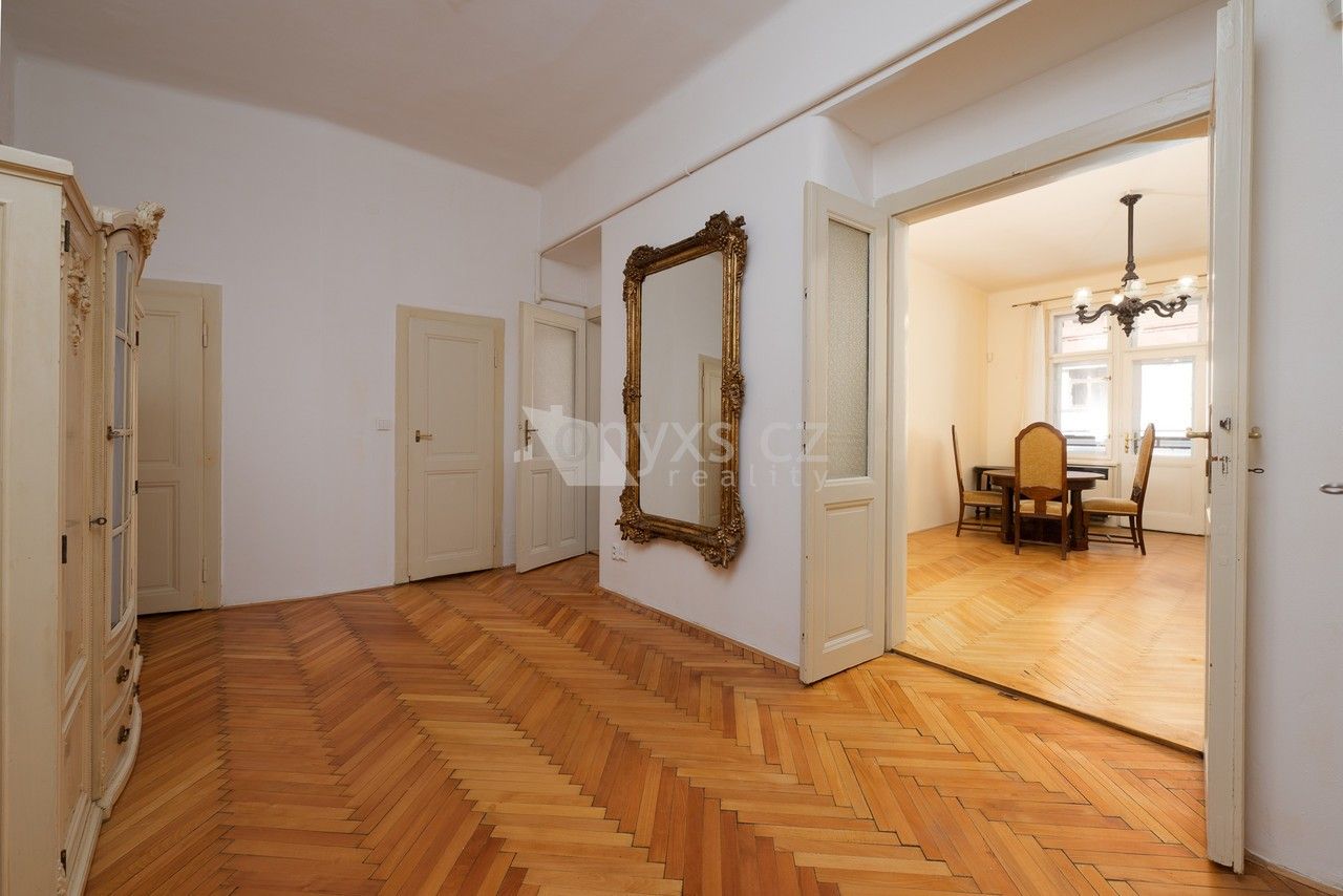 Pronájem bytu 3+1 112 m² - foto 3