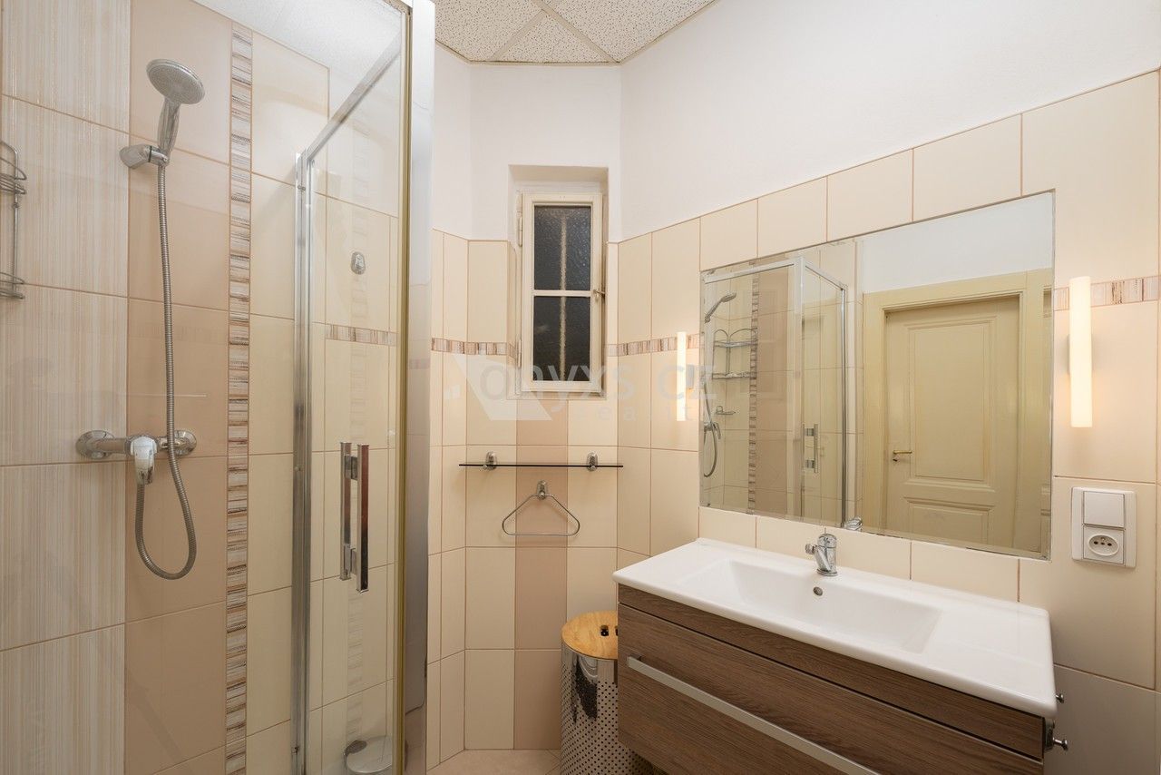Pronájem bytu 3+1 112 m² - foto 6