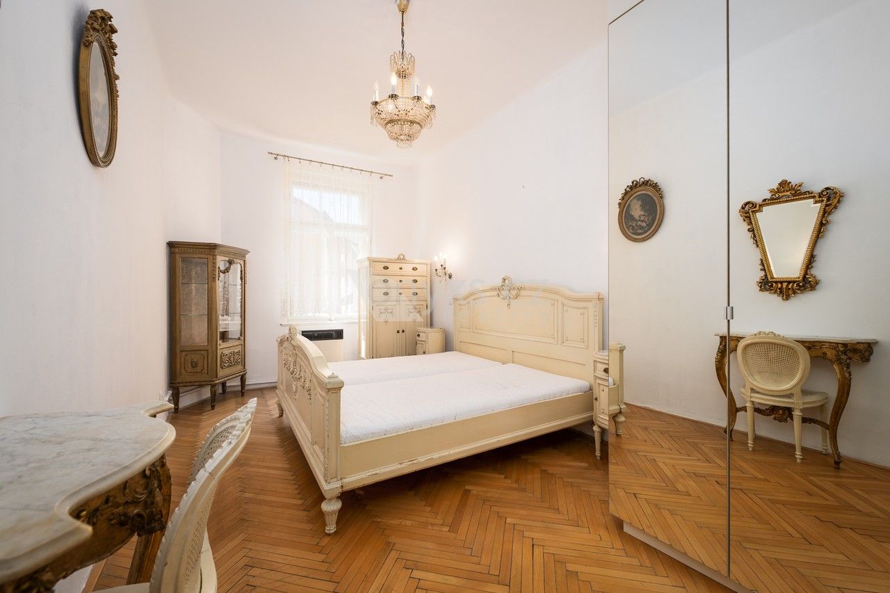 Pronájem bytu 3+1 112 m² - foto 10