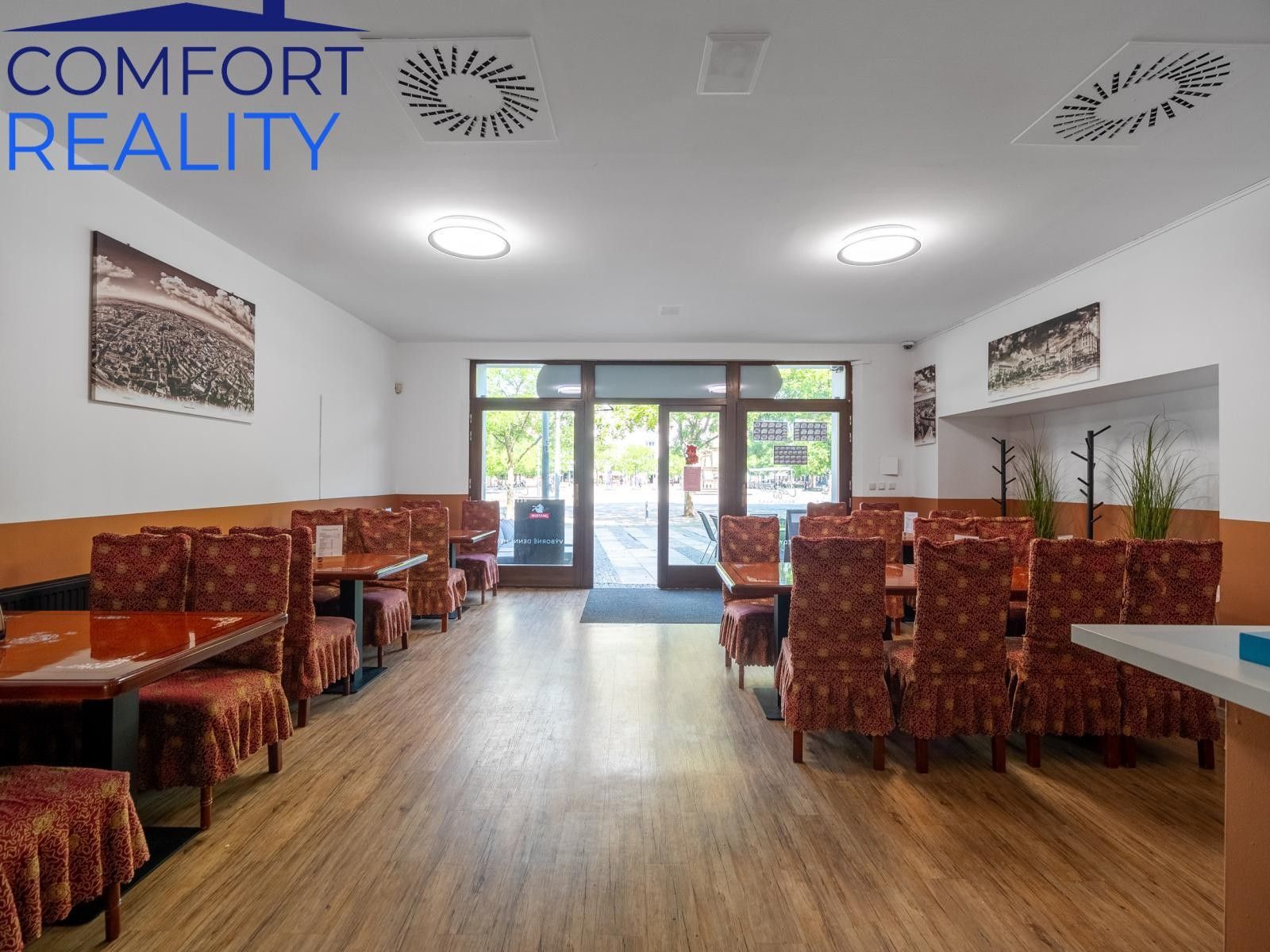 Pronájem komerčního prostoru 300 m² - foto 13