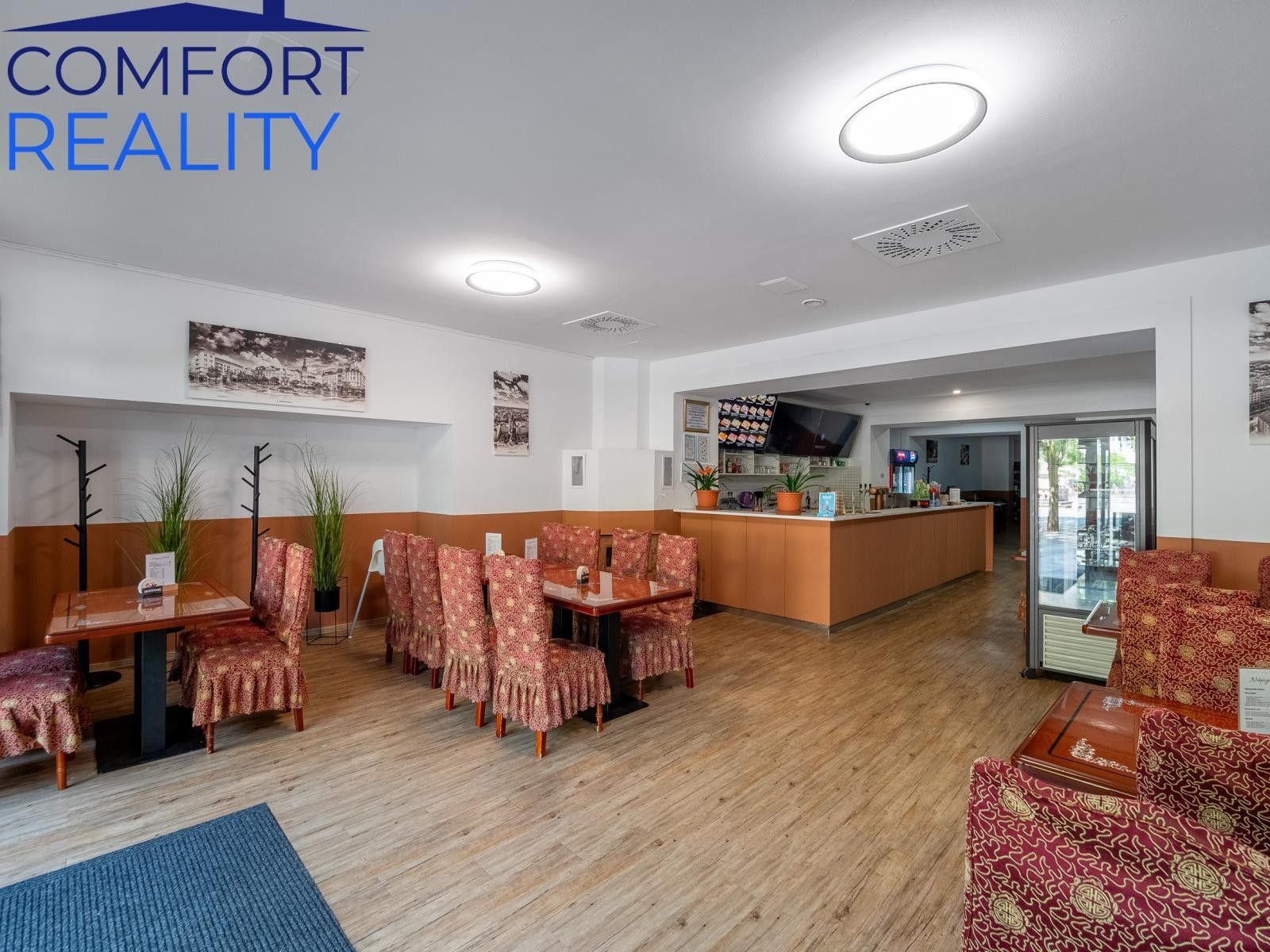 Pronájem komerčního prostoru 300 m² - foto 12