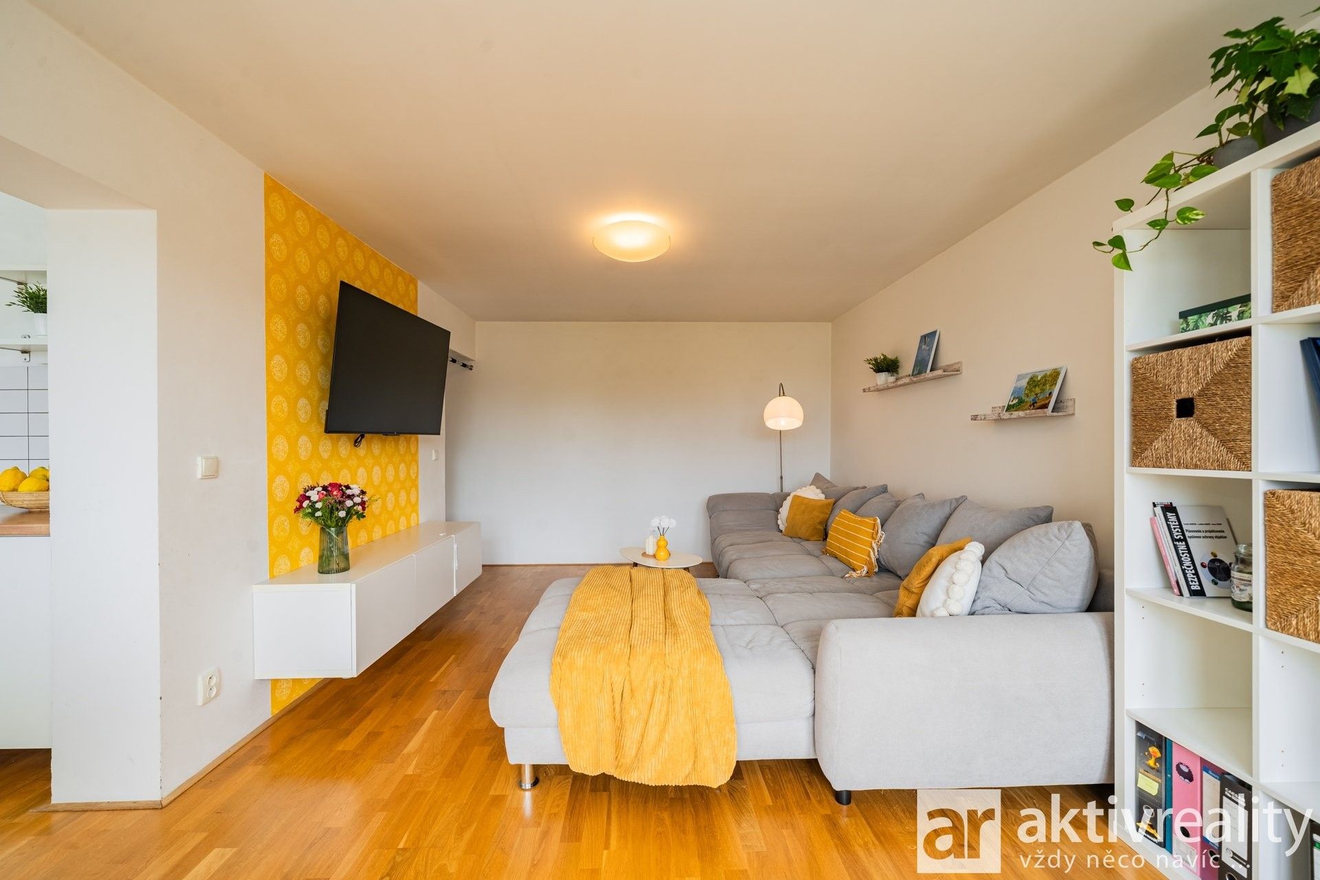 Prodej bytu 3+1 107 m² - foto 1