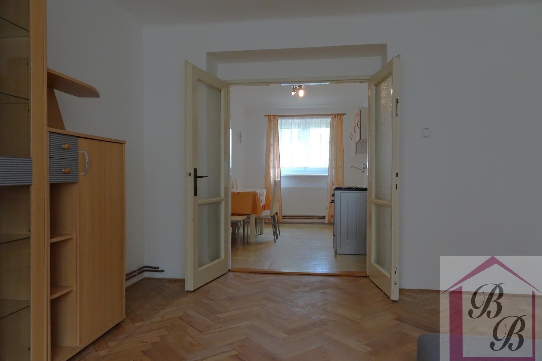 Pronájem bytu 2+1 49 m² - foto 10