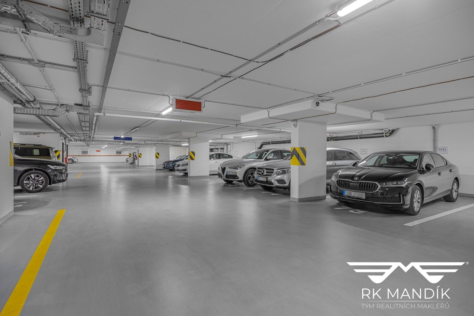 Pronájem komerčního prostoru 416 m² - foto 18