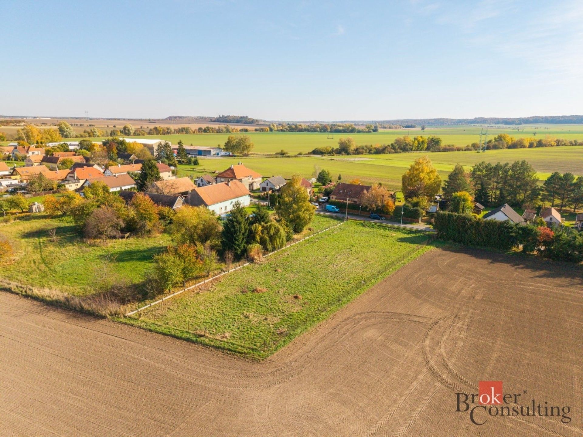 Prodej pozemku 700 m² - foto 2