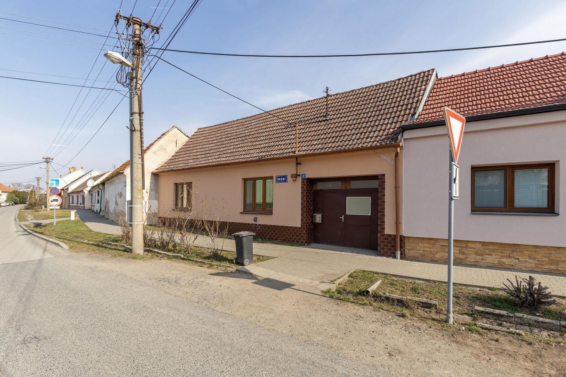 Prodej pozemku 1594 m² - foto 2