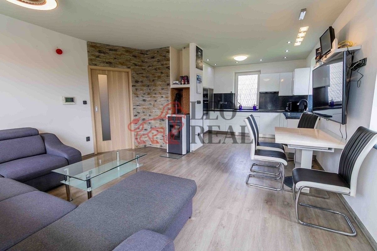 Prodej domu 104 m² - foto 2