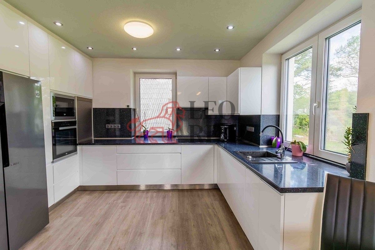 Prodej domu 104 m² - foto 4