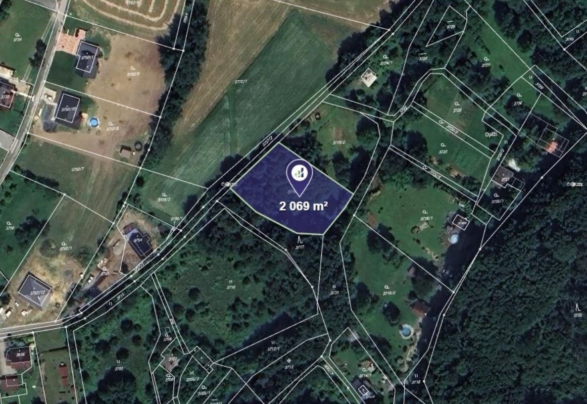 Prodej pozemku 2069 m² - foto 1