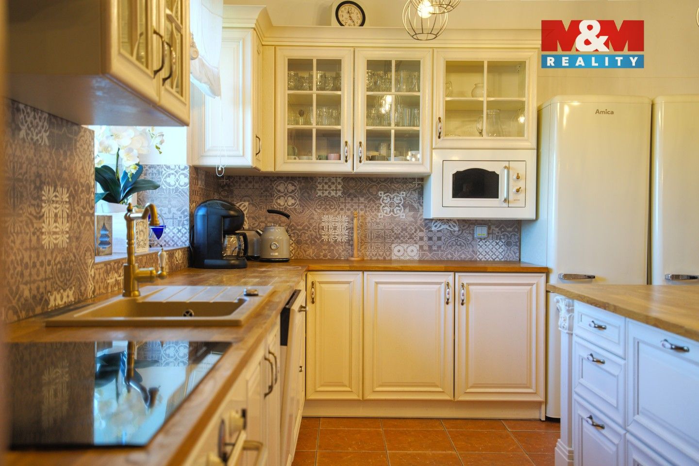 Prodej komerčního prostoru 400 m² - foto 6