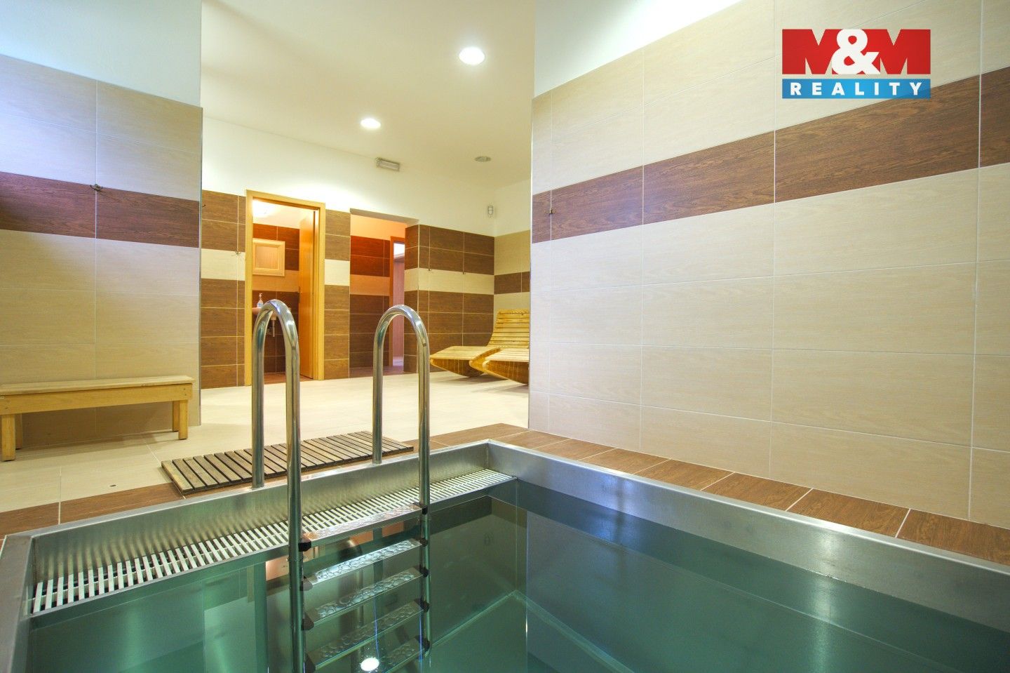 Prodej komerčního prostoru 400 m² - foto 13