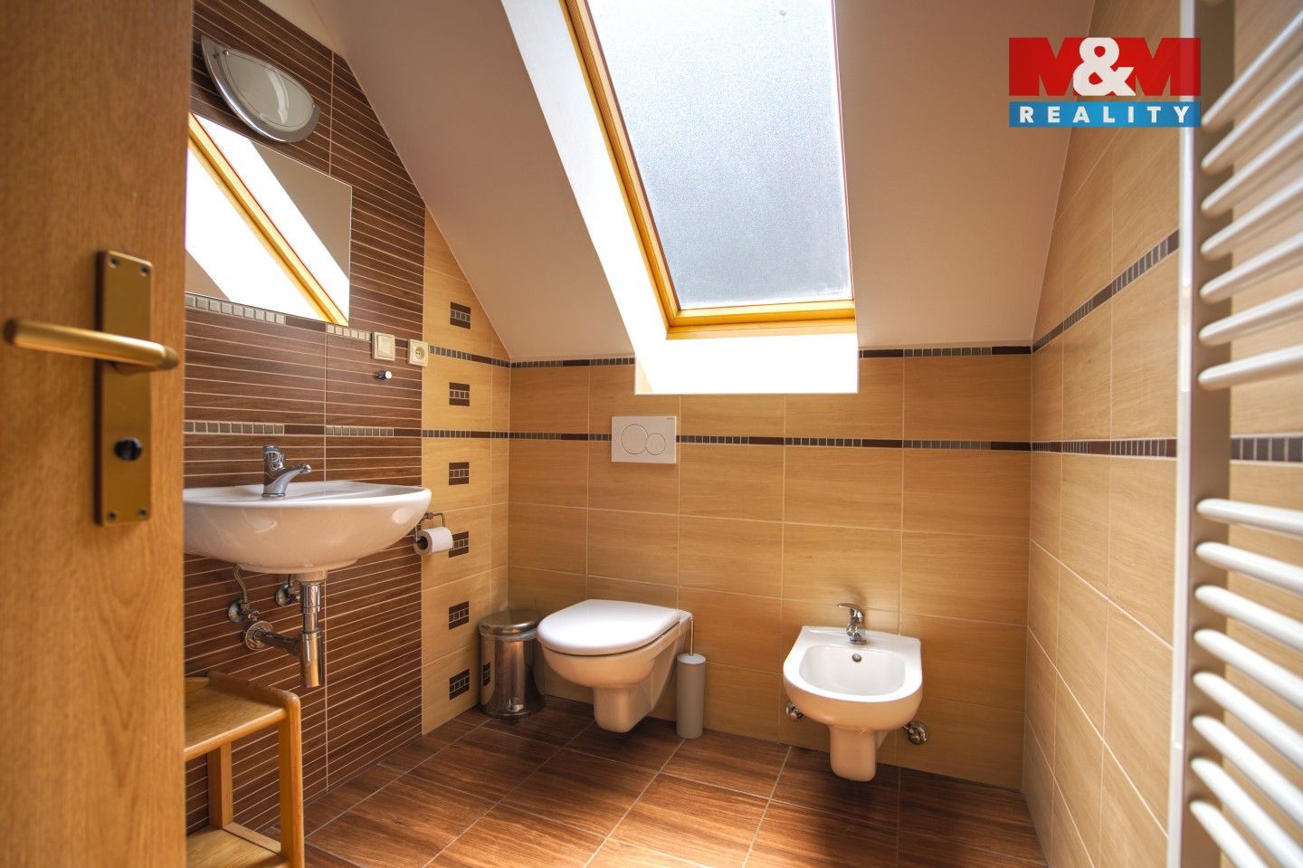Prodej komerčního prostoru 400 m² - foto 22