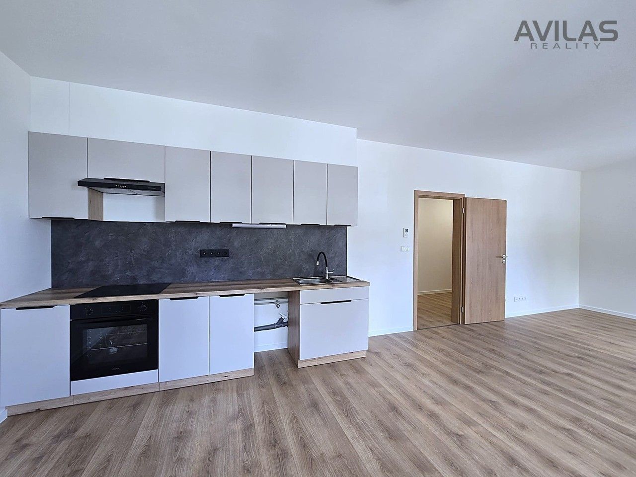 Pronájem bytu 1+kk 42 m² - foto 3