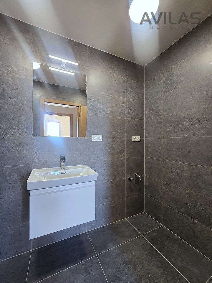 Pronájem bytu 3+kk 59 m² - foto 9