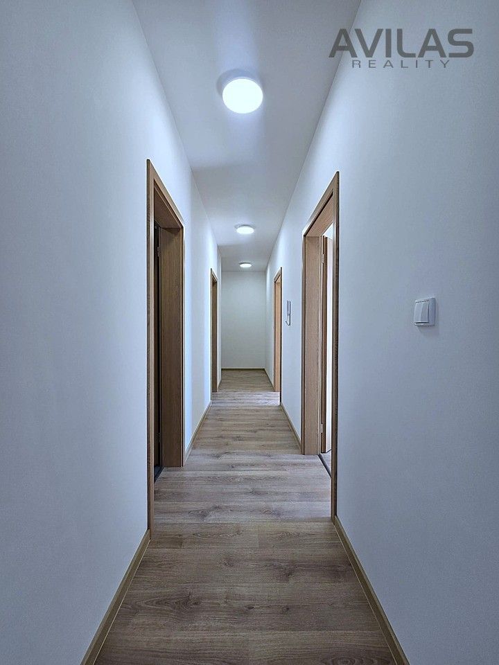 Pronájem bytu 3+kk 59 m² - foto 13