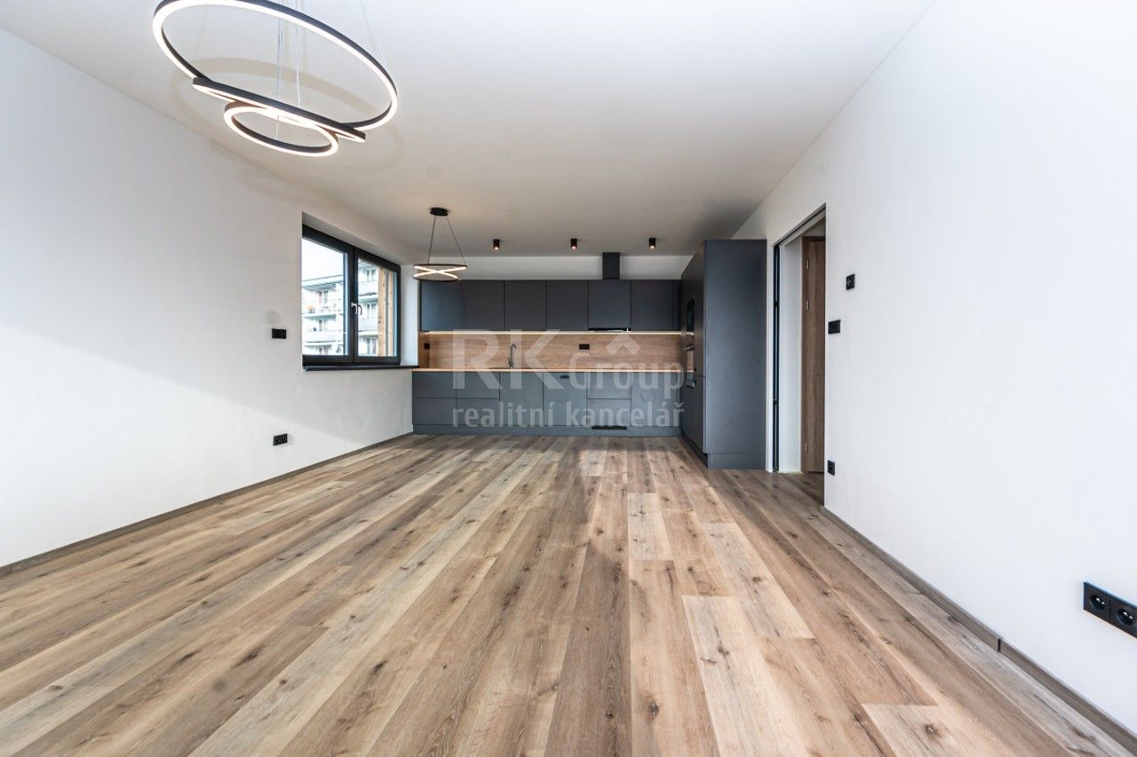 Pronájem domu 109 m² - foto 4