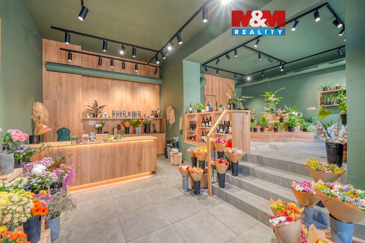 Pronájem komerčního prostoru 145 m² - foto 1