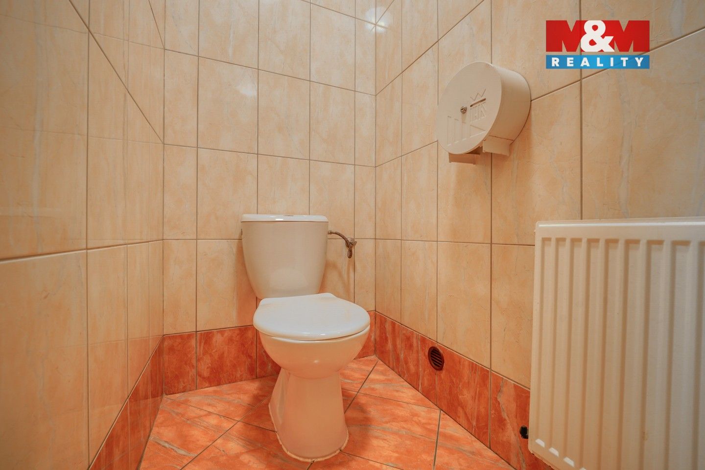 Pronájem komerčního prostoru 145 m² - foto 12