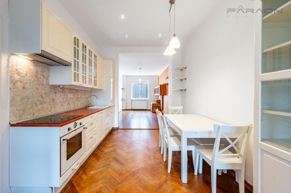 Prodej bytu 3+1 80 m² - foto 4