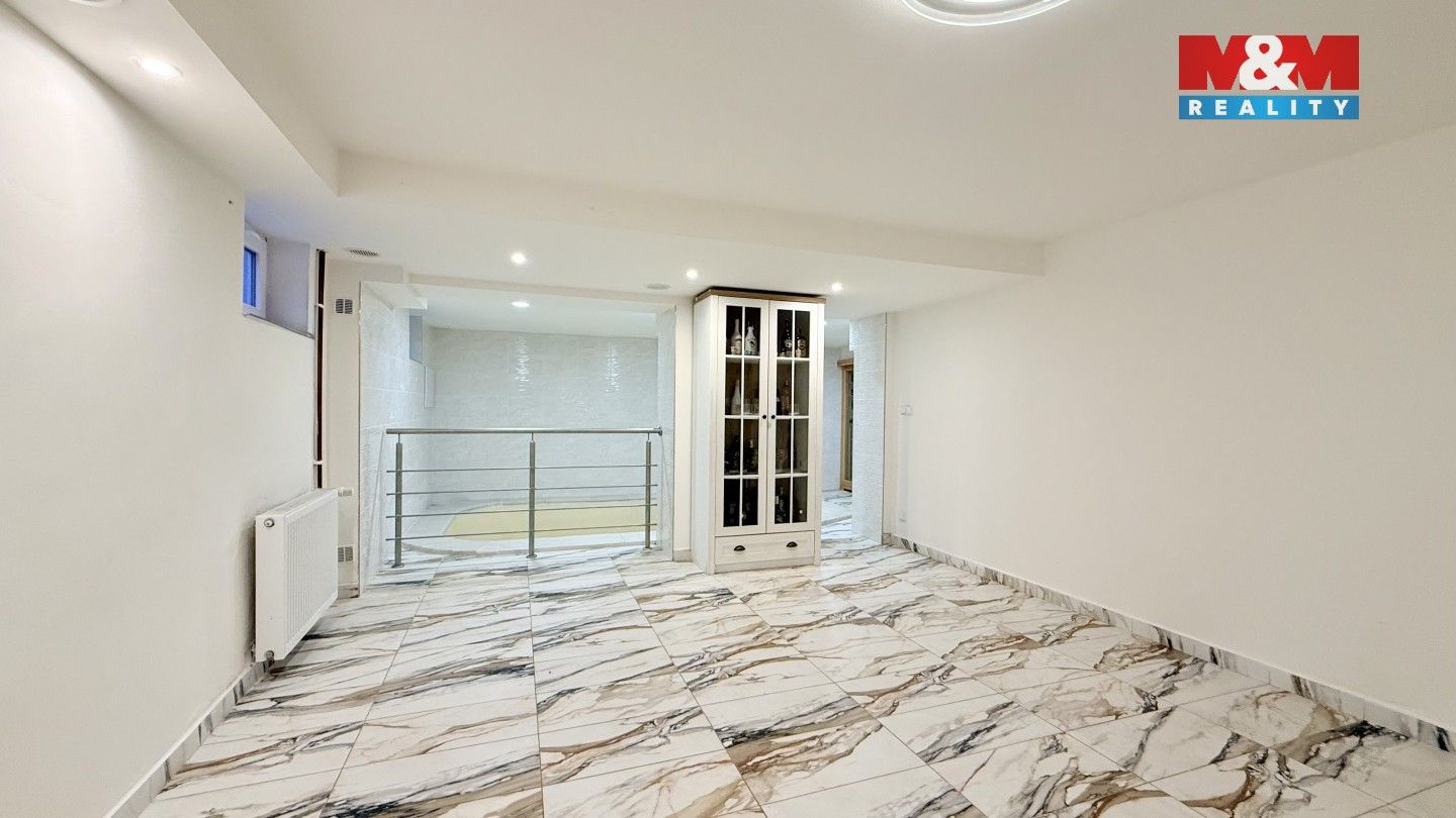 Prodej domu 380 m² - foto 6