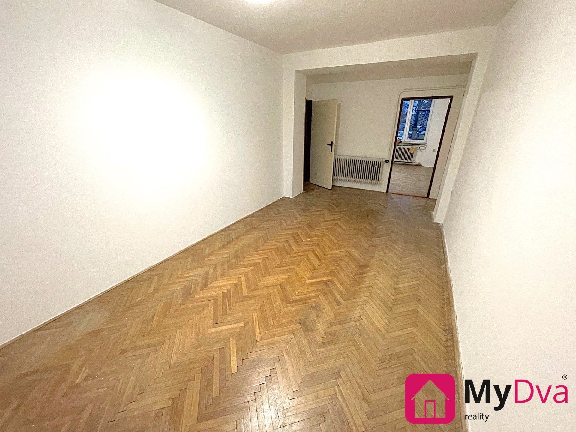 Pronájem bytu 3+1 74 m² - foto 1