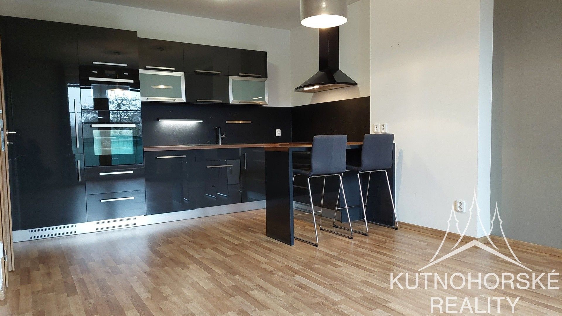 Pronájem bytu 2+kk 60 m² - foto 4