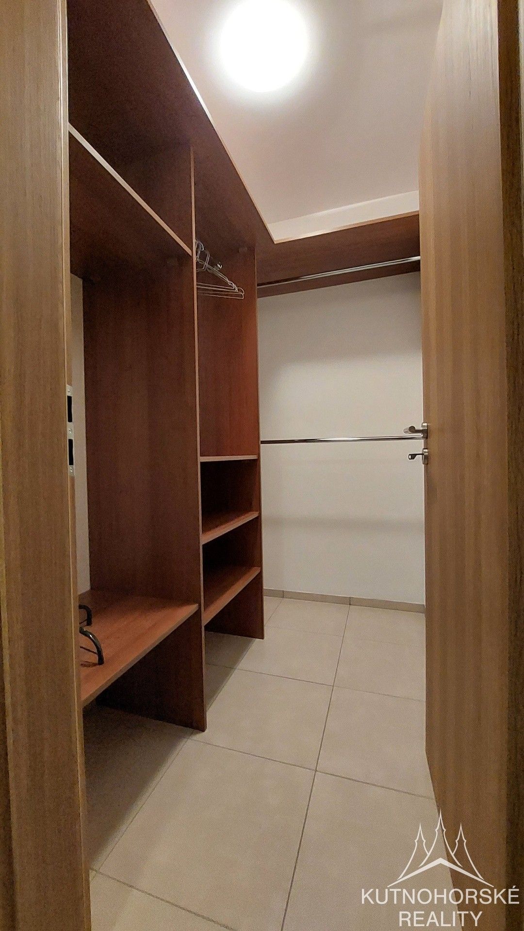 Pronájem bytu 2+kk 60 m² - foto 12