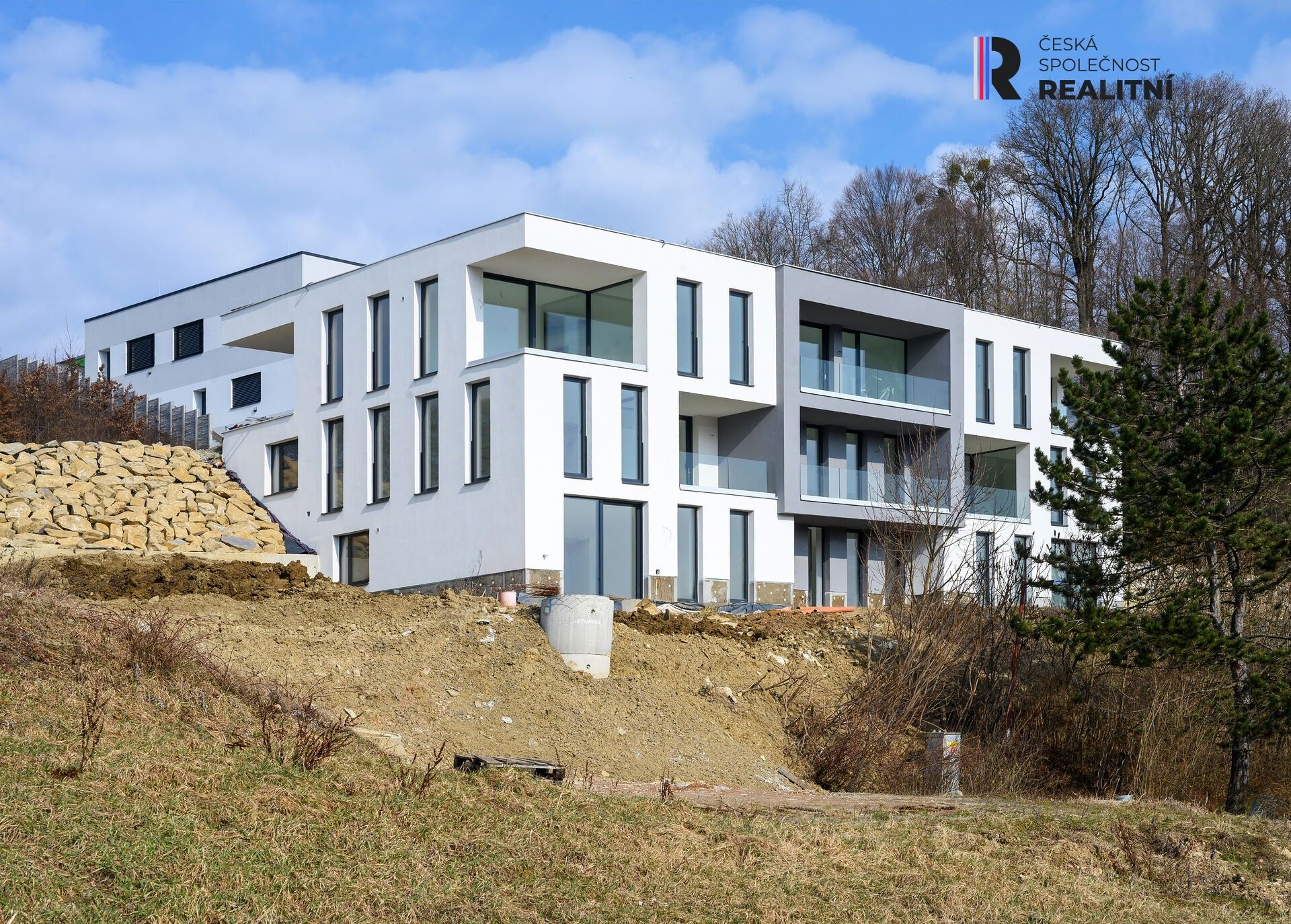Prodej bytu 2+kk 71 m² - foto 3