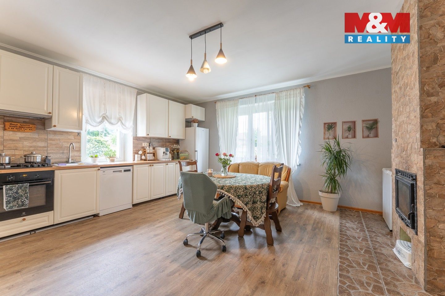 Prodej domu 400 m² - foto 3