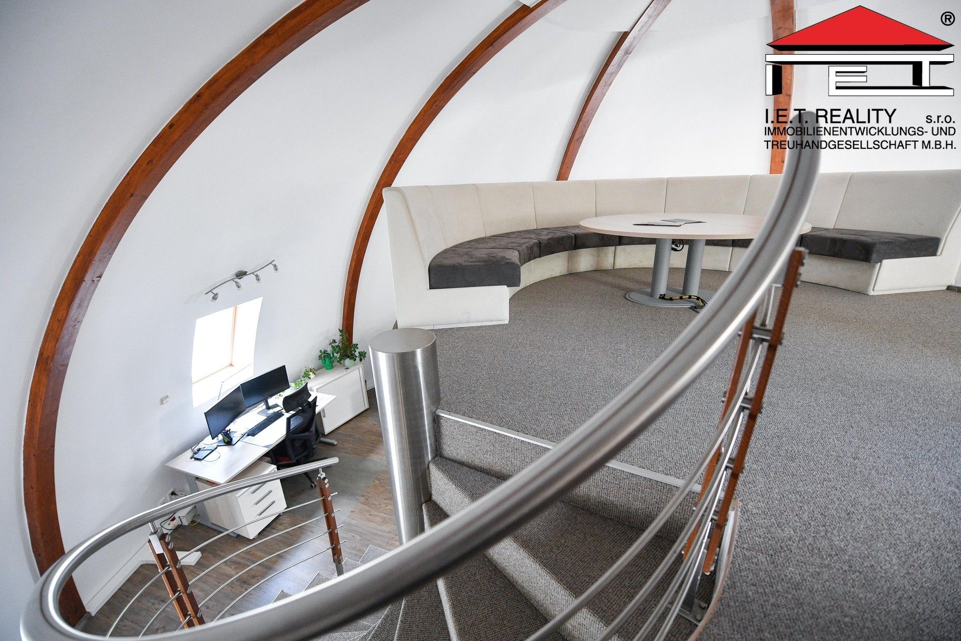 Prodej komerčního prostoru 1714 m² - foto 21