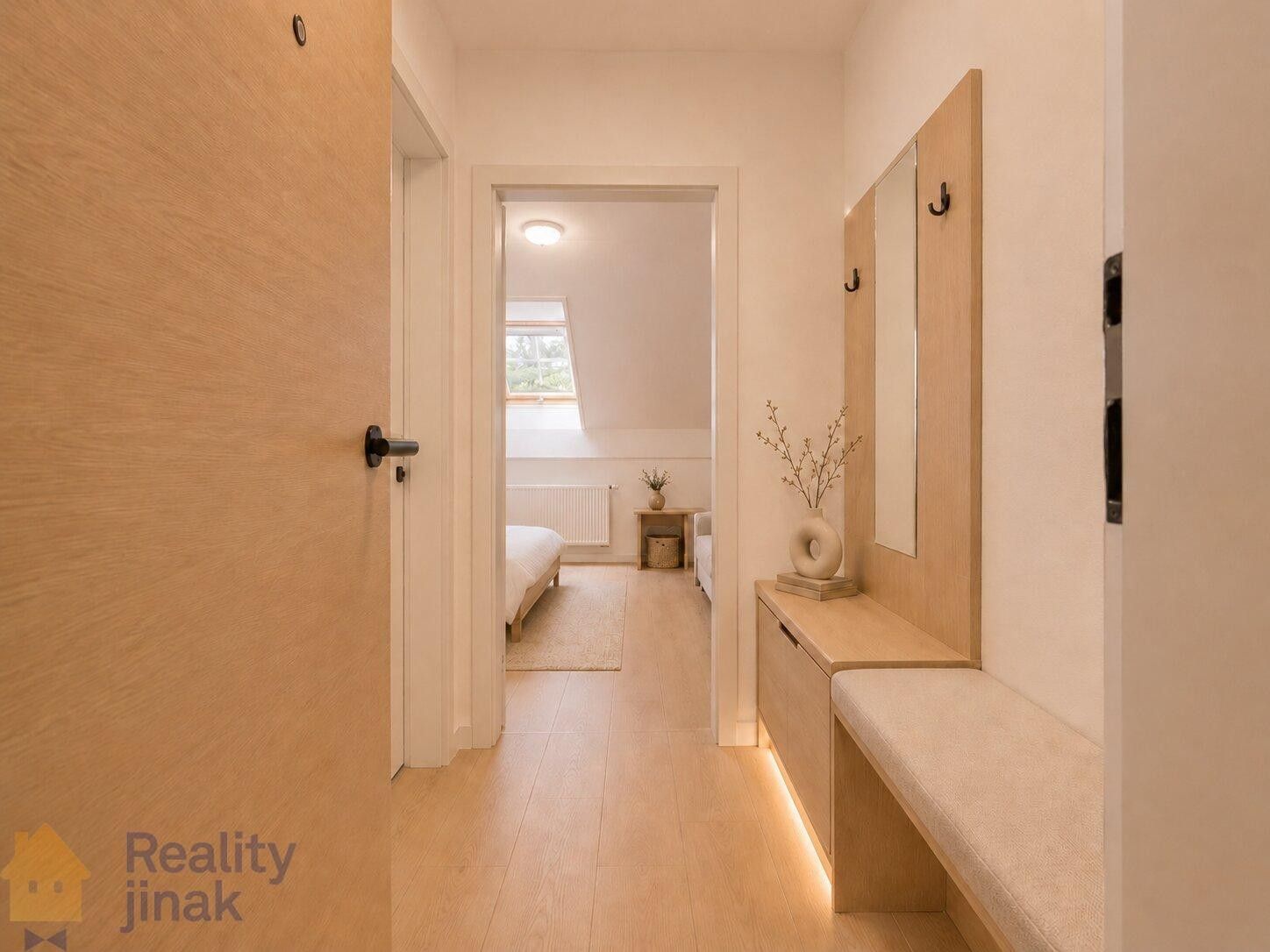 Prodej bytu 1+kk 22 m² - foto 4