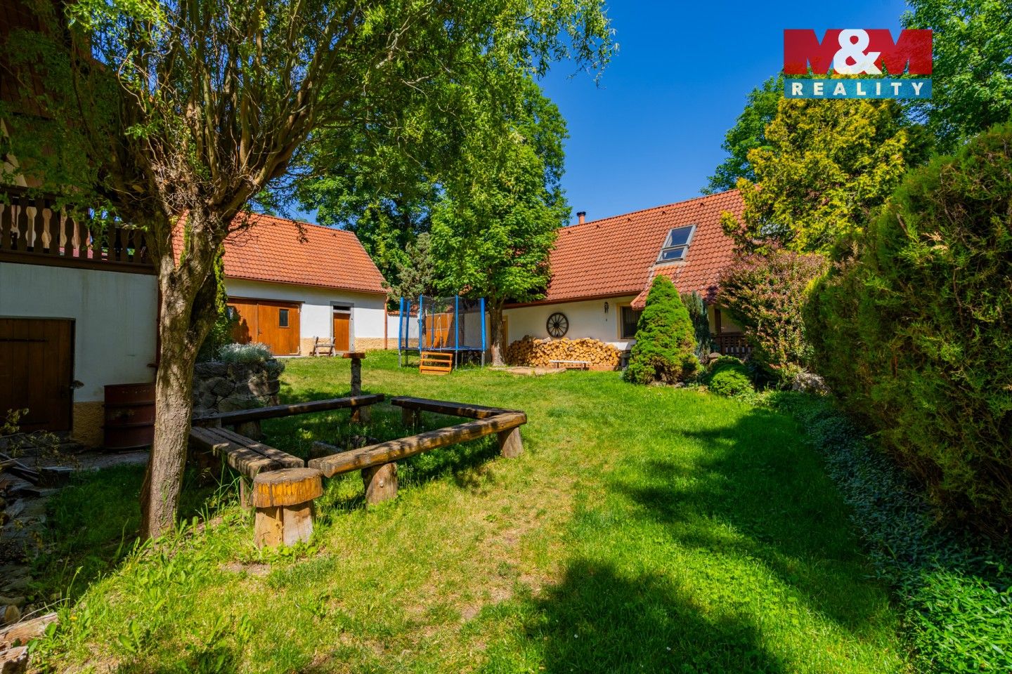 Prodej nemovitosti 401 m² - foto 16