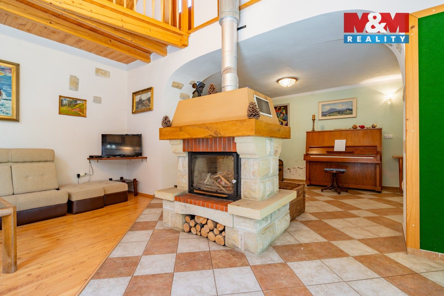Prodej nemovitosti 401 m² - foto 37