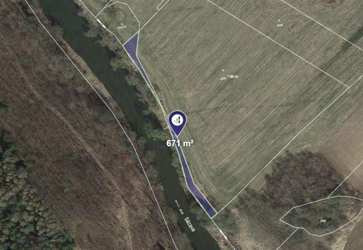 Prodej nemovitosti 671 m² - foto 1