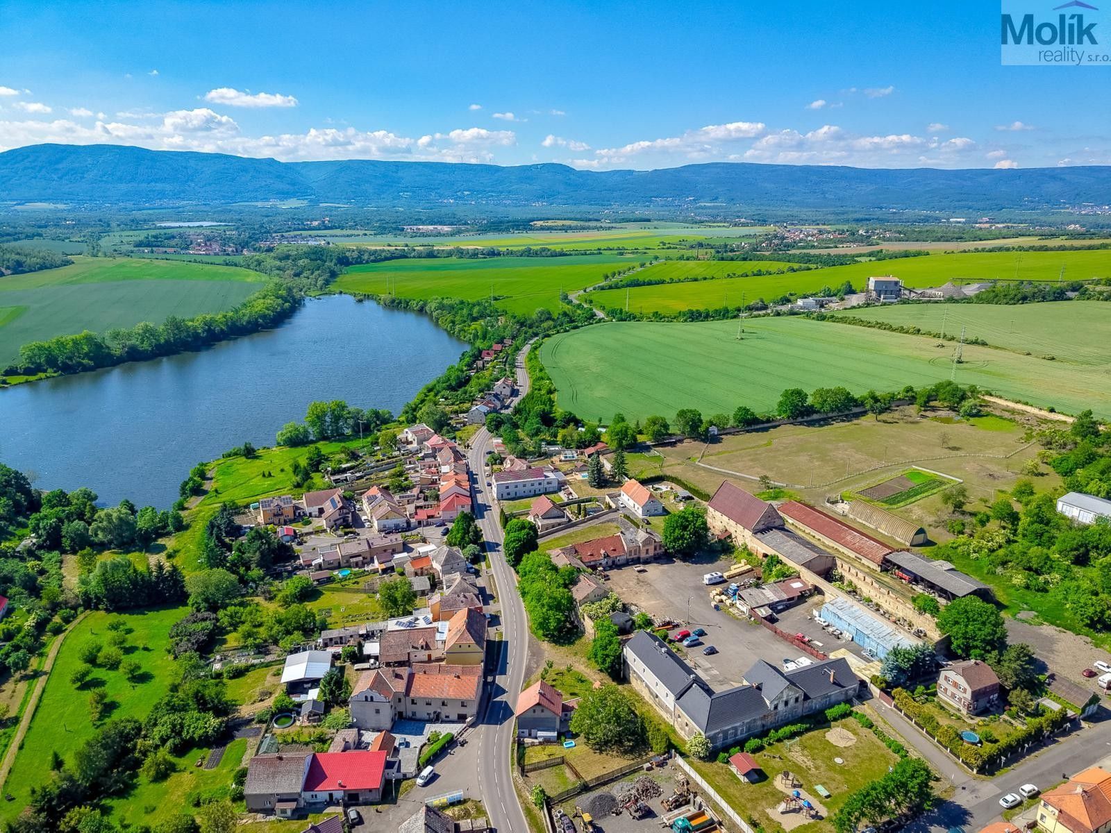 Prodej komerčního prostoru 1415 m² - foto 14