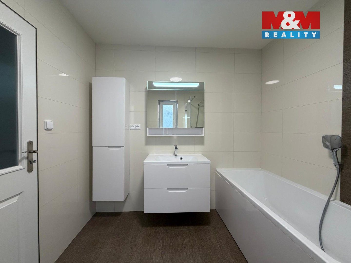 Pronájem bytu 4+1 118 m² - foto 3