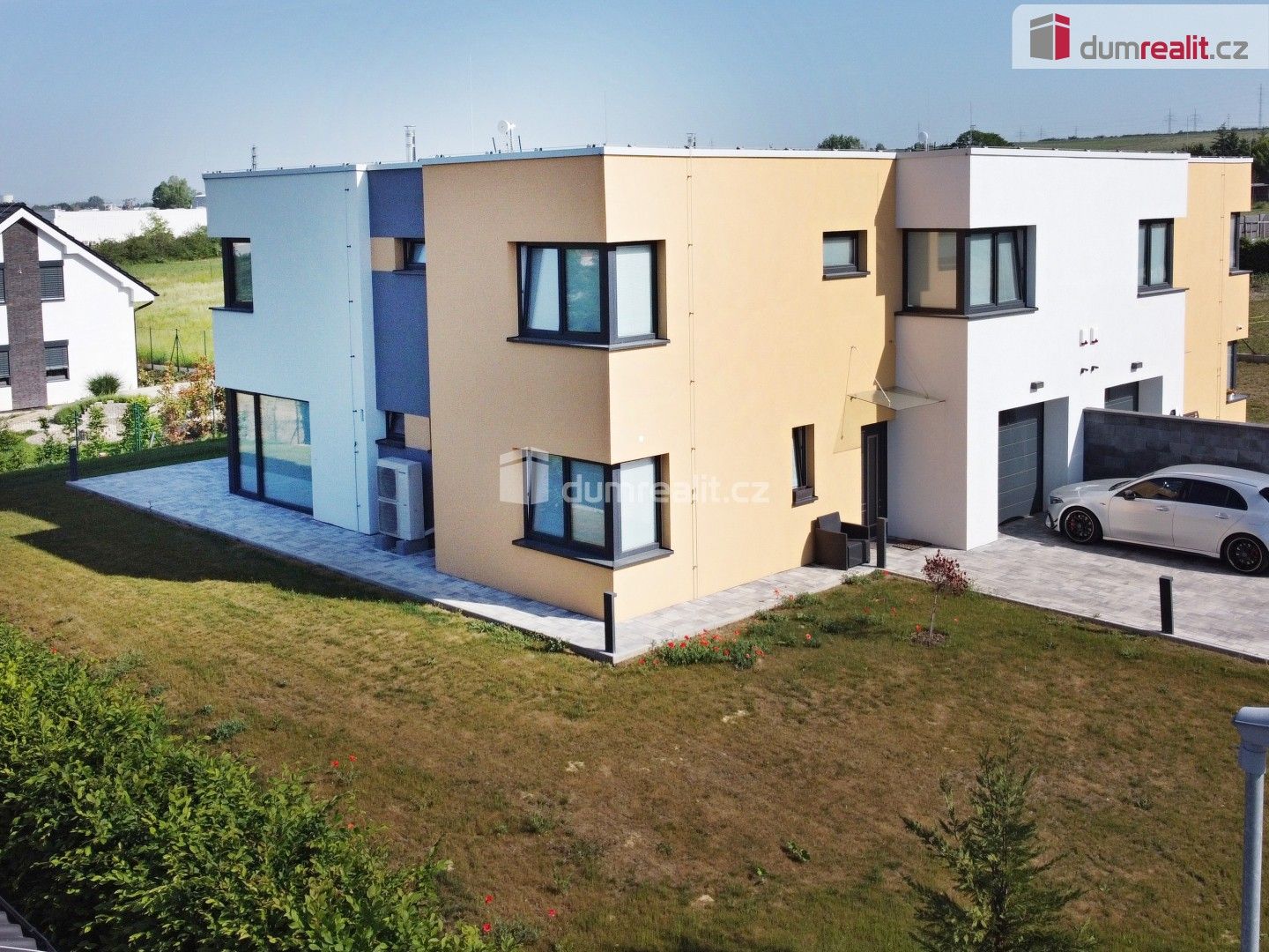 Pronájem domu 210 m² - foto 3