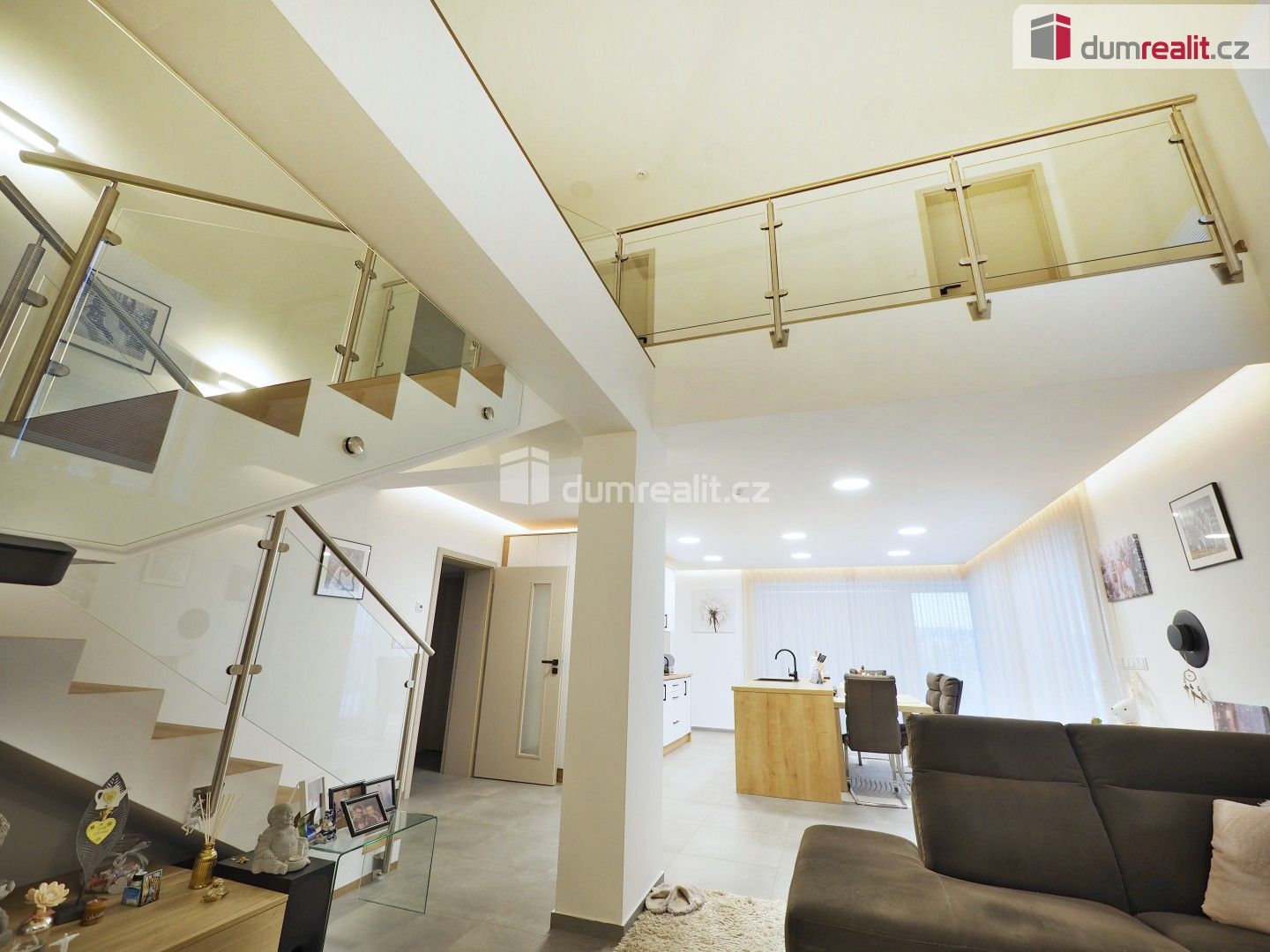 Pronájem domu 210 m² - foto 9