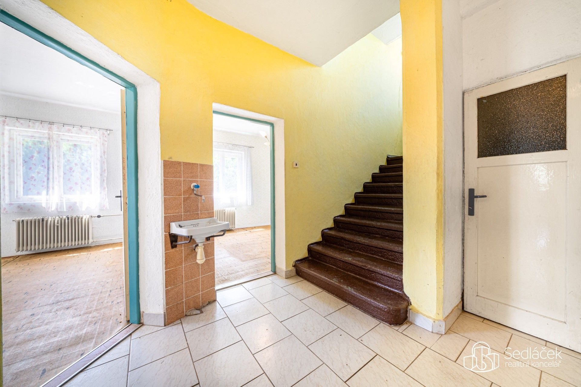 Prodej nemovitosti 280 m² - foto 6
