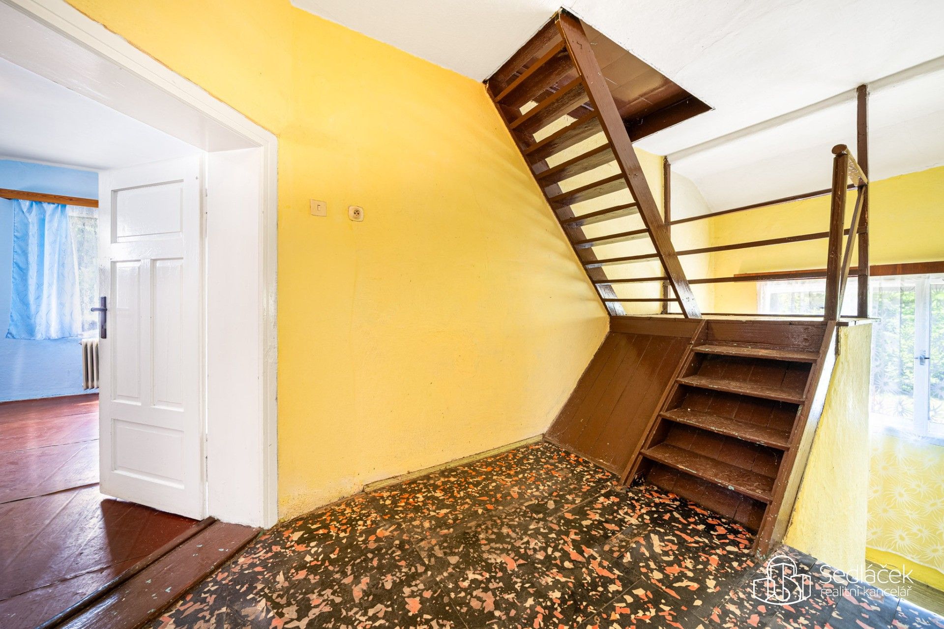Prodej nemovitosti 280 m² - foto 12