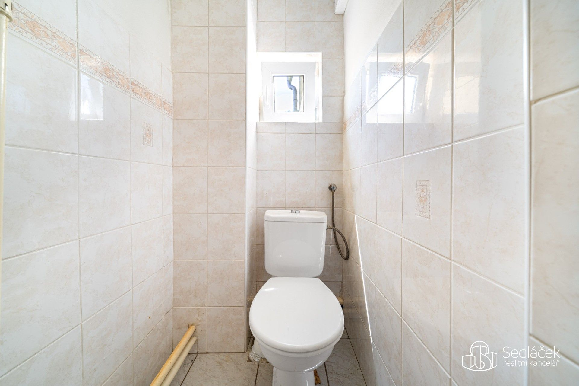 Prodej nemovitosti 280 m² - foto 18