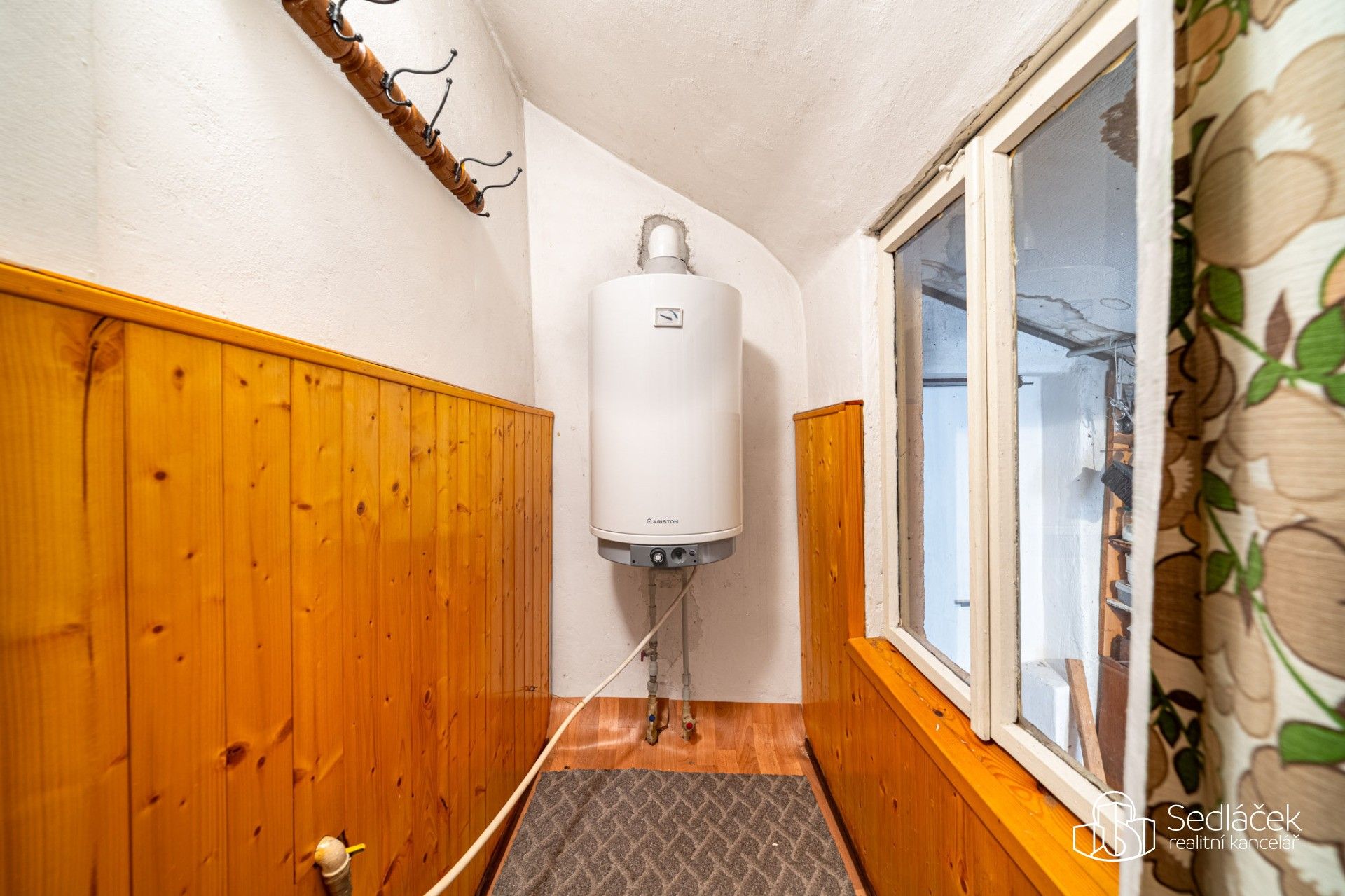 Prodej nemovitosti 280 m² - foto 21