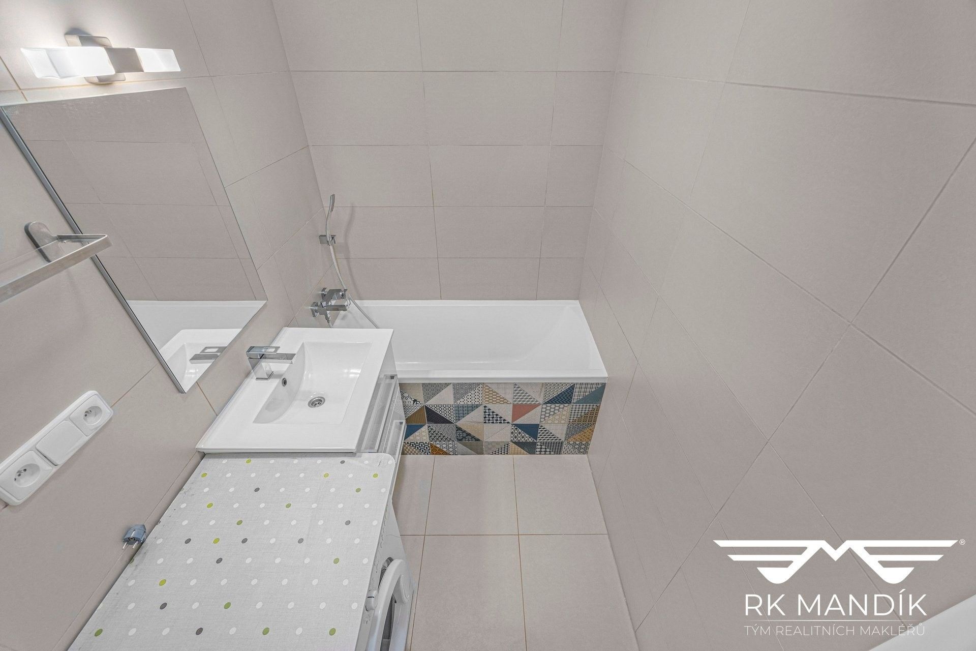 Pronájem bytu 2+kk 55 m² - foto 20
