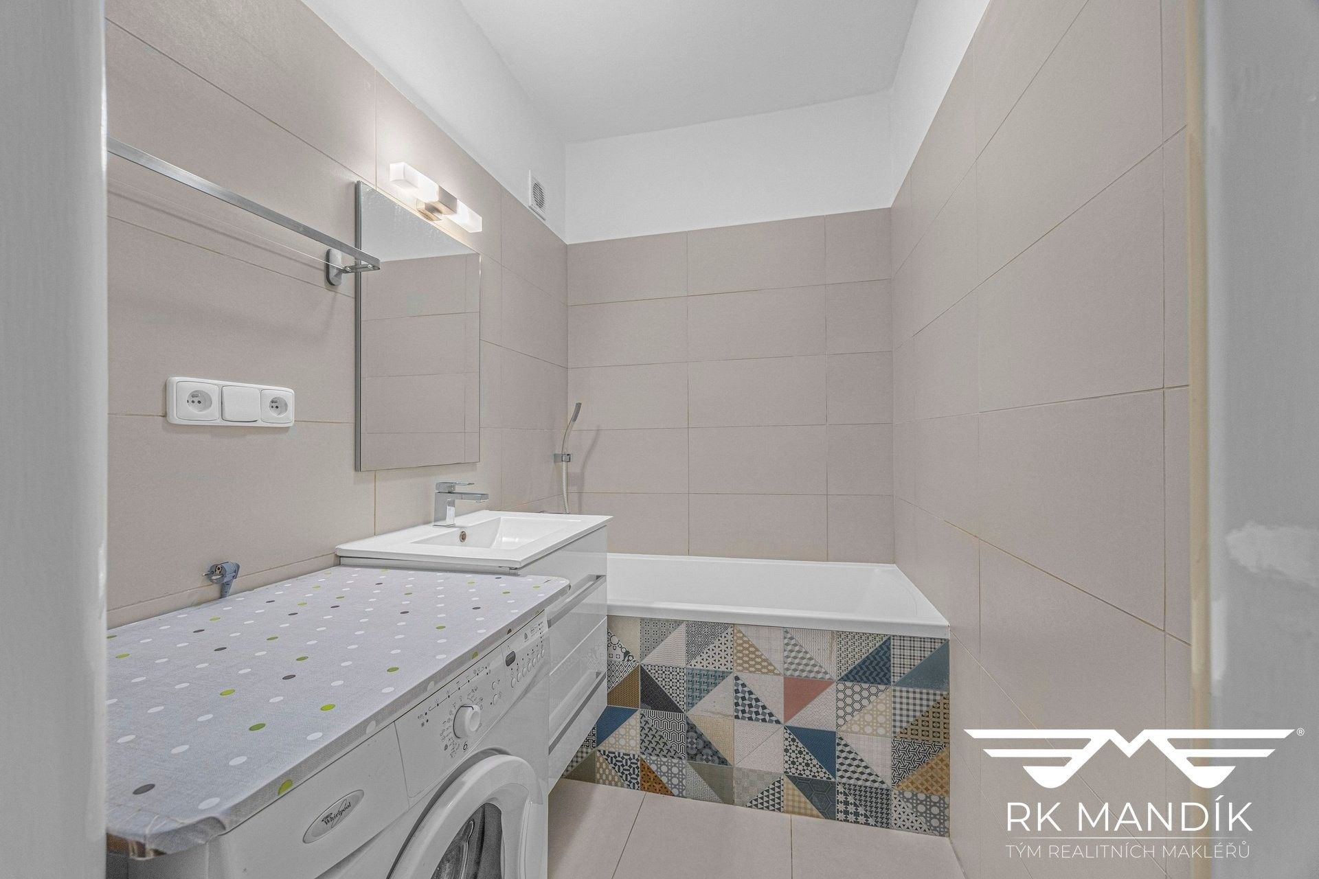 Pronájem bytu 2+kk 55 m² - foto 19