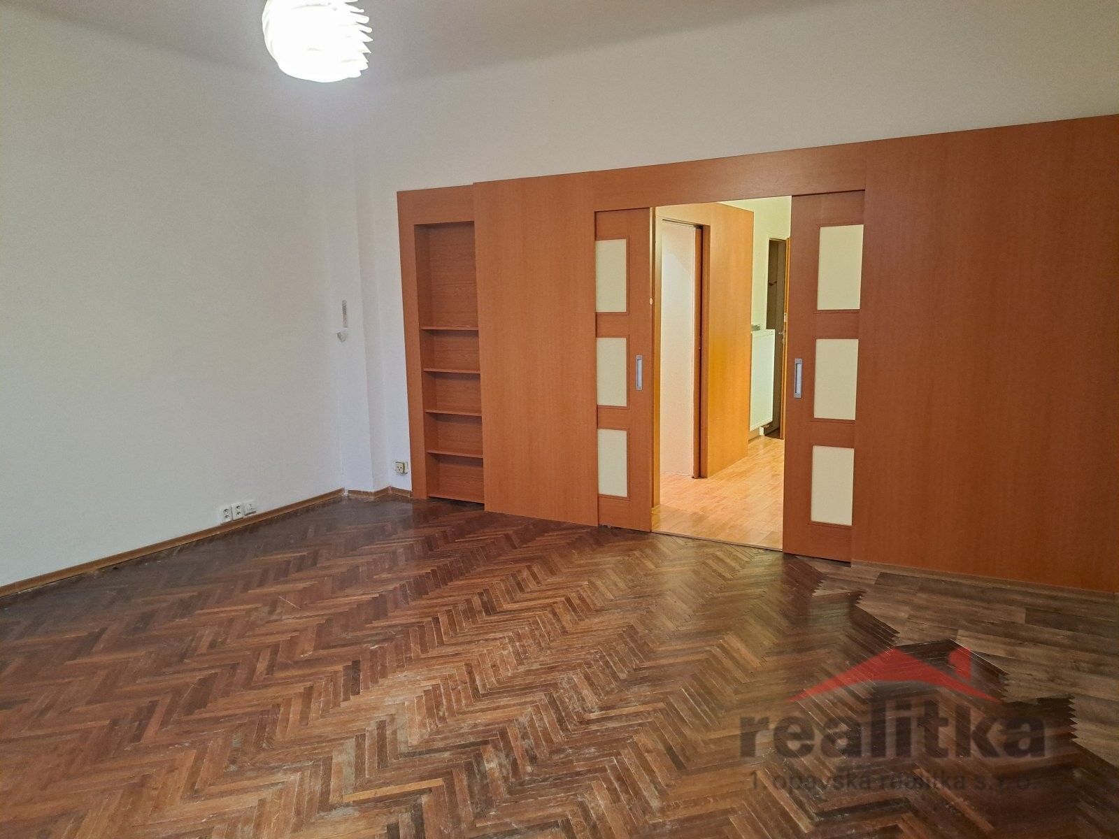 Pronájem bytu 1+1 46 m² - foto 5